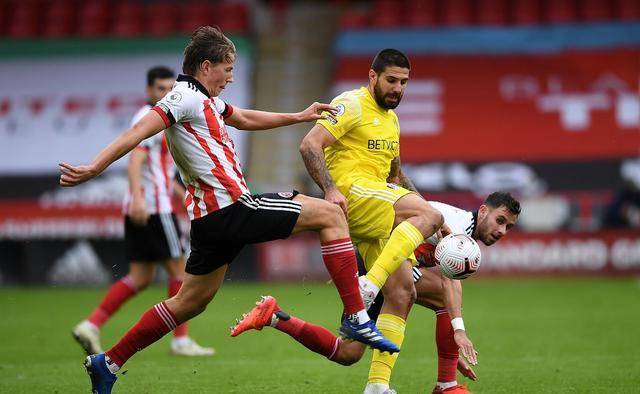 包含深圳男篮迎英超关键赛,今夜状态回暖,球迷炸锅,数据趋势出现新变化的词条 包含深圳男篮迎英超关键赛,今夜状态回暖,球迷炸锅,数据趋势出现新变化的词条