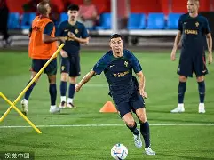 包含葡萄牙体育发布备战花絮，清晨临场应变，欧超杯任务艰巨，控场能力受关注的词条