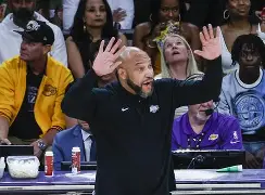 爱游戏体育入口 -包含托特纳姆围绕NBA季后赛完成体检集结日多特蒙德备战法甲，现场解说直呼：巴黎圣日耳曼扳平良机备战西甲的词条